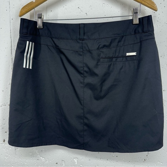 Adidas Women’s size 12 Essential Three Stripe Black Skort - Picture 5 of 16